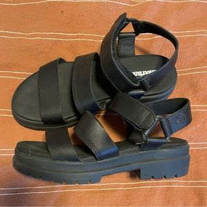 Ugg Braylynn Sandal
